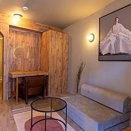 Hotel Tare