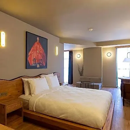 Tare Hotel 4*